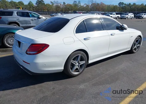 2017 Mercedes-Benz E 300 4Matic из США, поврежденный, VIN WDDZF4KB2HA025845